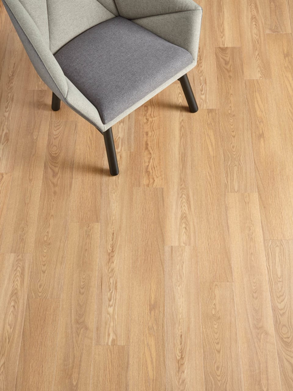 Pale Ash | SX5W2518 | Amtico Access Loose Lay Vinyl